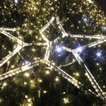 06.12.2020 Kielce. Włączenie iluminacji choinki na Rynku / Jarosław Kubalski / Radio Kielce