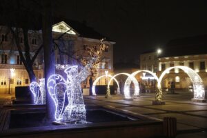 06.12.2020 Kielce. Iluminacja świąteczna / Jarosław Kubalski / Radio Kielce