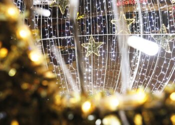 06.12.2020 Kielce. Iluminacja świąteczna / Jarosław Kubalski / Radio Kielce