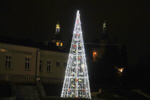 06.12.2020 Kielce. Iluminacja świąteczna / Jarosław Kubalski / Radio Kielce