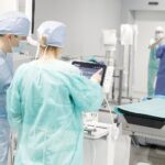 07.12.2020 Kielce. Wojewódzki Szpital Zespolony. Sala hybrydowa do wykonywania zabiegów z zakresu chirurgii naczyniowej / Jarosław Kubalski / Radio Kielce