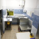 09.12.2020 Kielce. Szkoła Podstawowa nr 13. Wyremontowana stołówka i kuchnia / Jarosław Kubalski / Radio Kielce