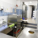 09.12.2020 Kielce. Szkoła Podstawowa nr 13. Wyremontowana stołówka i kuchnia / Jarosław Kubalski / Radio Kielce