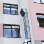 06.12.2020 Kielce. Świętokrzyskie Centrum Pediatrii. Mikołajki. Małych pacjentów odwiedzili aktorzy Teatru Lalki i Aktora "Kubuś" / Jarosław Kubalski / Radio Kielce