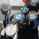 09.12.22020 Kielce. Prezenty pod choinkę. Zegarki / Jarosław Kubalski / Radio Kielce