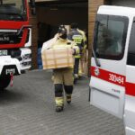 18.12.2020 Kielce. Starostwo Powiatowe. Przekazanie środków ochrony osobistej dla straży pożarnej / Jarosław Kubalski / Radio Kielce