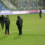 02.12.2020. Gdynia. Stan murawy uniemożliwił rozegranie meczu Arka - Korona / Krzysztof Bujnowicz / Radio Kielce