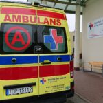 18.12.2020. Opatów. Nowy ambulans transportowy Szpitala św. Leona / Emilia Sitarska / Radio Kielce