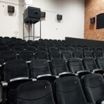 10.12.2020. Ostrowiec Św. Nowa sala kinowa / Emilia Sitarska / Radio Kielce