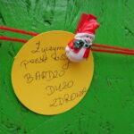 15.12.2020. Ostrowiec Św. Mobilna choinka - motanka / Emilia Sitarska / Radio Kielce