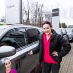 23.12.2020. Kielce. Piłkarki ręczne Suzuki Korony Handball odebrały służbowe samochody. Na zdjęciu: Sandra Zimnicka / Grzegorz Ksel / koronahandball.pl