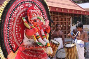 Theyyam. Kerala północna. Indie / Stanisław Ryniak