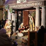 25.12.2020 Święty Krzyż. Szopka / Wiktor Taszłow / Radio Kielce