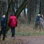 25.12.2020. Kielce. Świąteczny spacer i zabawa na lodowisku / Wiktor Taszłow / Radio Kielce