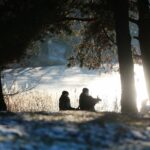 27.12.2020. Cedzyna. Pogoda sprzyja spacerom / Wiktor Taszłow / Radio Kielce