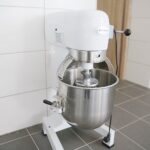 29.12.2020. Białogon. Otwarcie Zakładu Aktywności Zawodnej "Manufaktura Pietraszki" / Wiktor Taszłow / Radio Kielce