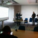 30.12.2020. Kielce. Konferencja w Starostwie Powiatowym w Kielcach. Na zdjęciu (w środku): Tomasz Pleban - wicestarosta kielecki / Wiktor Taszłow / Radio Kielce