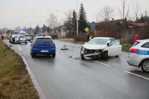 30.12.2020 Kielce. Wypadek na ul. Krakowskiej / Wiktor Taszłow / Radio Kielce