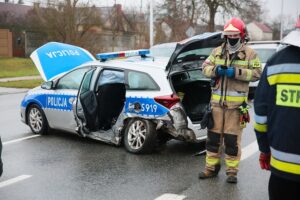 30.12.2020 Kielce. Wypadek na ul. Krakowskiej / Wiktor Taszłow / Radio Kielce