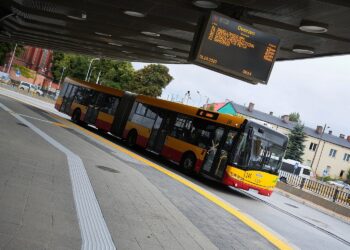 01.09.2020. Kielce. Kielecki dworzec autobusowy - pierwsze odjazdy autobusów / Wiktor Taszłow / Radio Kielce