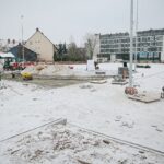 02.12.2020 Kielce. Budowa kompleksu boisk przy Szkole Podstawowej nr 25 w Kielcach / Wiktor Taszlow / Radio Kielce