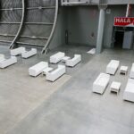 02.12.2020 Kielce. Budowa szpitala tymczasowego w Targach Kielce / Wiktor Taszłow / Radio Kielce