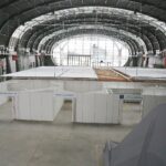 02.12.2020 Kielce. Budowa szpitala tymczasowego w Targach Kielce / Wiktor Taszłow / Radio Kielce