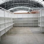 02.12.2020 Kielce. Budowa szpitala tymczasowego w Targach Kielce / Wiktor Taszłow / Radio Kielce