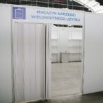 02.12.2020 Kielce. Budowa szpitala tymczasowego w Targach Kielce / Wiktor Taszłow / Radio Kielce