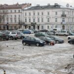 03.12.2020. Kielce. Parking na Placu Wolności / Wiktor Taszłow / Radio Kielce