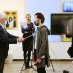 03.12.2020. Kielce. Wręczenie nagród w III Interdyscyplinarnym Konkursie Plastycznym dla osób niepełnosprawnych z terenu miasta Kielce i powiatu kieleckiego. Na zdjęciu (od lewej): Andrzej Neimitz - sekretarz  Rotary Klub Kielce, Piotr Franek / Wiktor Taszłow / Radio Kielce