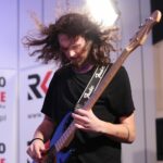 04.12.2020. Studio Gram Radia Kielce. Koncert zespołu Tom Holder / Wiktor Taszłow / Radio Kielce