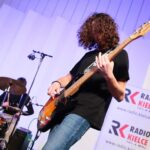 04.12.2020. Studio Gram Radia Kielce. Koncert zespołu Tom Holder / Wiktor Taszłow / Radio Kielce