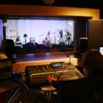 04.12.2020. Studio Gram Radia Kielce. Koncert zespołu Tom Holder / Wiktor Taszłow / Radio Kielce