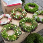 12.12.2020. Kielce. Dekoracje świąteczne na targowisku miejskim / Wiktor Taszłow / Radio Kielce