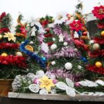 12.12.2020. Kielce. Dekoracje świąteczne na targowisku miejskim / Wiktor Taszłow / Radio Kielce