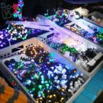 12.12.2020. Kielce. Dekoracje świąteczne na targowisku miejskim / Wiktor Taszłow / Radio Kielce