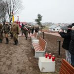 13.12.2020. Łopuszno. 77. rocznica rozstrzelania 15 Polaków przez hitlerowców / Wiktor Taszłow / Radio Kielce