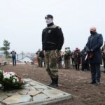 13.12.2020. Łopuszno. 77. rocznica rozstrzelania 15 Polaków przez hitlerowców. Na zdjęciu: Rafał Nowak - wicewojewoda świętokrzyski / Wiktor Taszłow / Radio Kielce