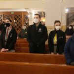 13.12.2020 Kielce. Przekazanie Betlejemskiego Światła Pokoju / Wiktor Taszłow / Radio Kielce