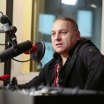 15.12.2020 Radio Kielce. Drugi dzień akcji „Choinka pod choinkę 2020”. Łukasz Golec / Wiktor Taszłow / Radio Kielce