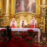 25.12.2020 Kielce. Msza w katedrze. Na zdjęciu biskupi (od lewej): Marian Florczyk, Jan Piotrowski i Andrzej Kaleta / Wiktor Taszłow / Radio Kielce