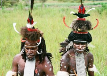 30.01.2021. Muzyczne podróże. Dolina Baliem. Papua Zachodnia. Indonezja / Danuta Rasała