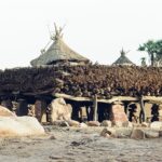 30.01.2021. Muzyczne podróże. Kraina Dongów. Mali / Danuta Rasała