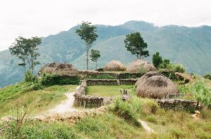 30.01.2021. Muzyczne podróże. Dolina Baliem. Papua Zachodnia. Indonezja / Danuta Rasała