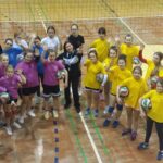 Siatkarki Międzyszkolnego Uczniowskiego Klubu Sportowego "Jedynka" / MUKS Jedynka Ostrowiec Świętokrzyski / Facebook