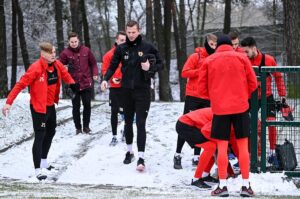 09.01.2021. Kielce. Pierwszy trening piłkarzy Korony / Korona Kielce