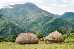 30.01.2021. Muzyczne podróże. Dolina Baliem. Papua Zachodnia. Indonezja / Danuta Rasała