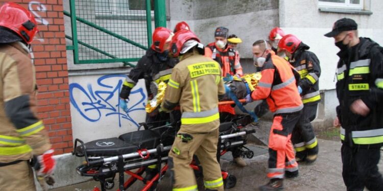 Groźny wypadek na ulicy Hubala w Opolu. Winda spadła w głąb szybu / Mario