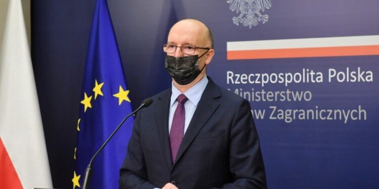 26.01.2021. Warszawa. Briefing wiceministra spraw zagranicznych. Na zdjęciu: Piotr Wawrzyk - wiceminister spraw zagranicznych / PAP/Radek Pietruszka